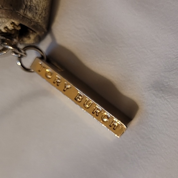 Tory Burch Zippy Wallet - Picture 2 of 6